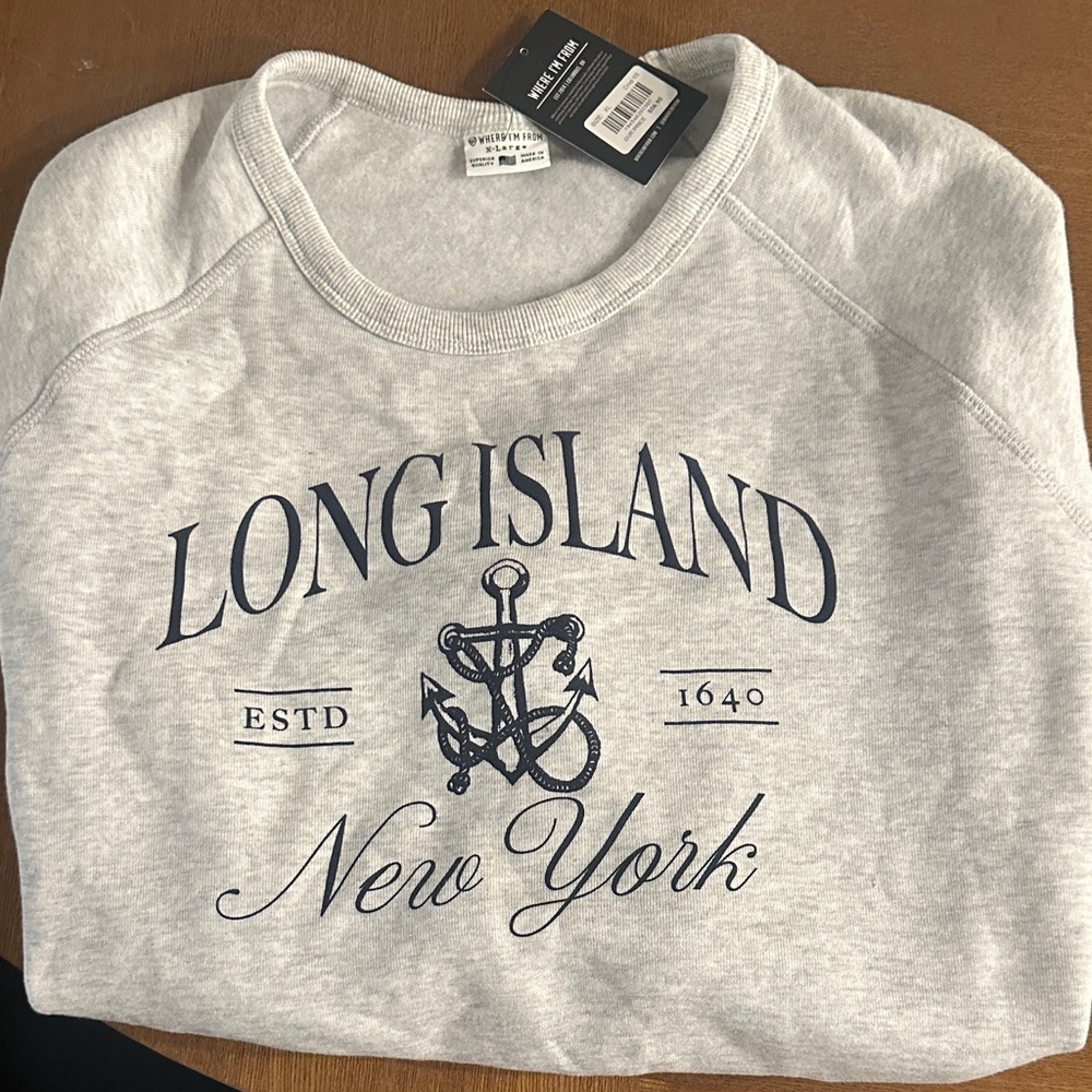 Long Island Gray Crew Neck Sweatshirt size womenXL ***fits like size medium ****